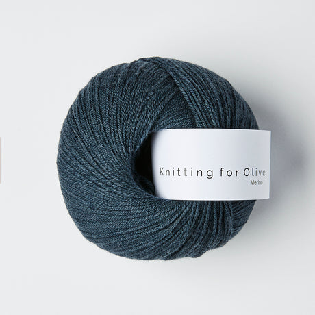 Kit de tricot - Écharpe à capuche, Alex hood par Pernille Larsen