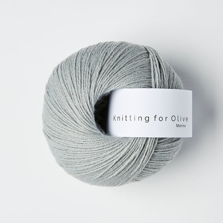 Kit de tricot - Écharpe à capuche, Alex hood par Pernille Larsen