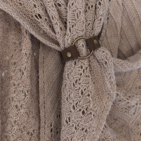 Attaches pour châle par Atelier Cin