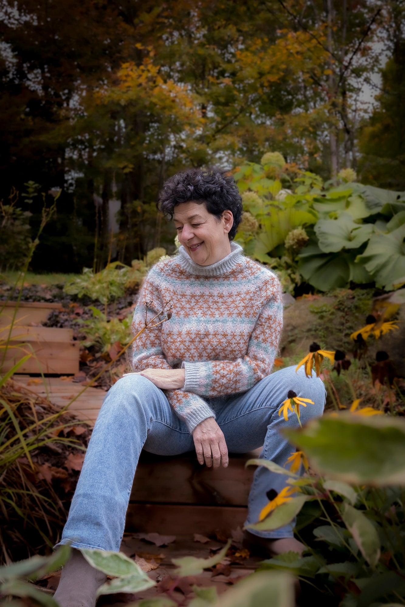 Knitting kit - Coloured Crosses Senior by Anne Ventzel – Pure Laine