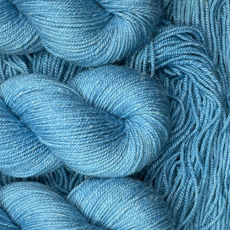 Amulette DK yarn by Pause sur le Temps