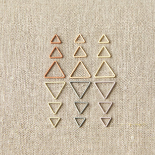 Marqueurs de mailles en triangle de Cocoknits