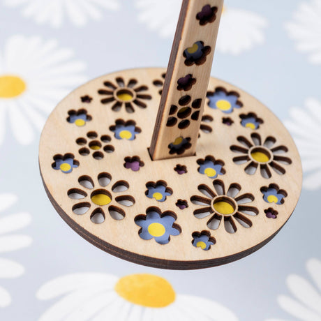 Porte-balle de laine portable pour le poignet • Mini Minder par Lemonwood