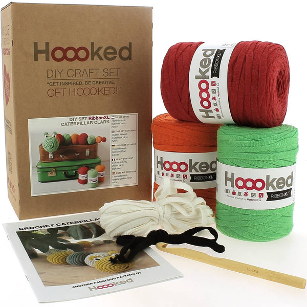 Crochet Kit – RibbonXL Caterpillar by Hoooked
