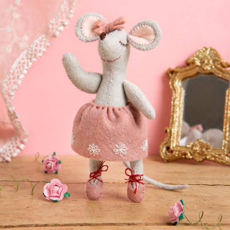 Mini-kit de bricolage en feutre Little Mouse La danseuse de ballet par Corinne Lapierre Ltd