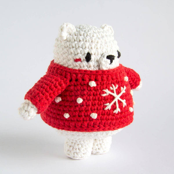 Crochet Kit – Yule the Polar Bear by Hoooked
