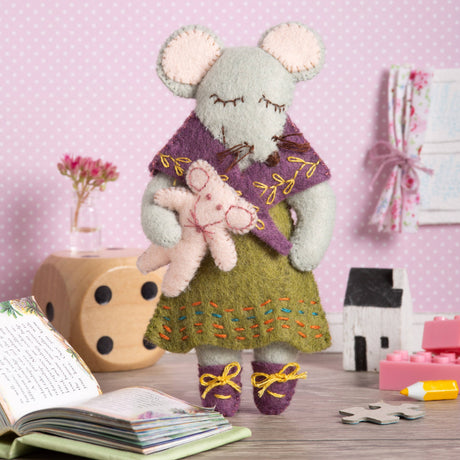 Mini-kit de bricolage en feutre ''Little Miss Mouse'' par Corinne Lapierre Ltd