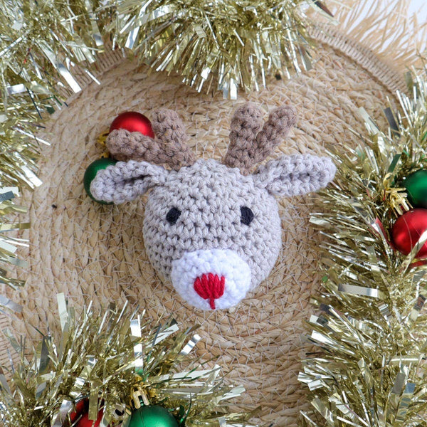 Crochet Kit – Christmas Decorations by Hoooked