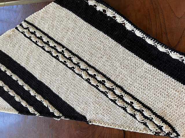 Kit de tricot - Keep me shawl par Lucie Paquet