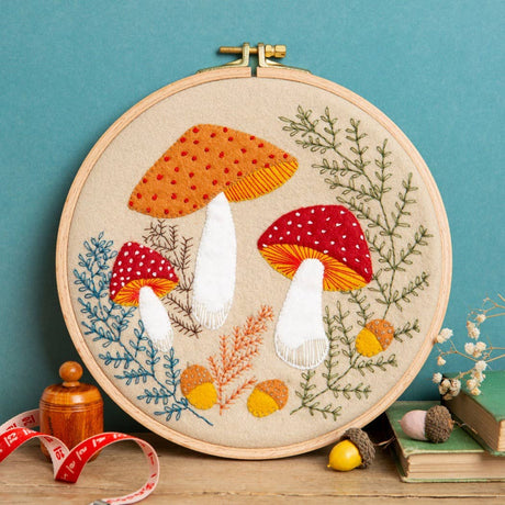 Kit d'appliqué en feutre ''Champignons'' par Corinne Lapierre Ltd