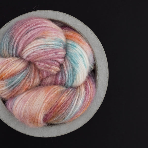 Yarn bundle - Free spririt Scarf by SuviKnits