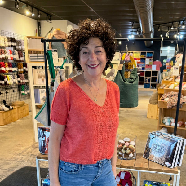 Yarn bundle - Adventitious T-shirt by Olga Putano