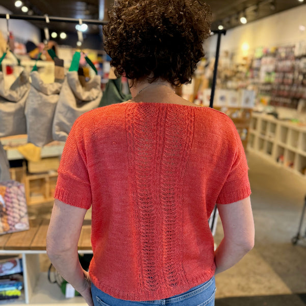 Yarn bundle - Adventitious T-shirt by Olga Putano