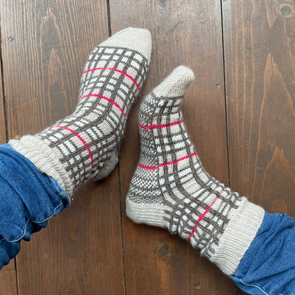 Yarn bundle - BB Checks Socks by Erin Kostashuk