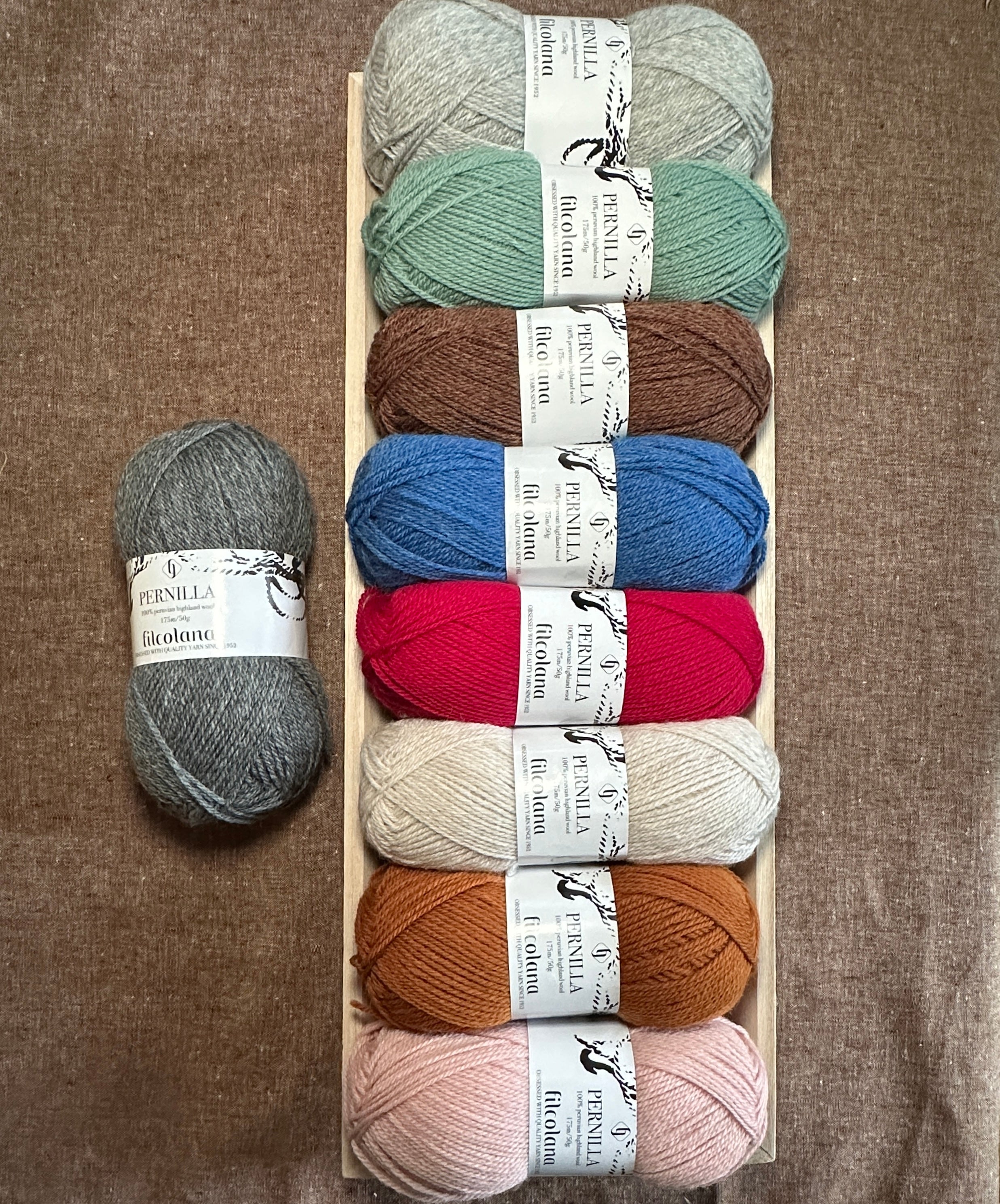 シェリエ Handmade stitch wool culottes シェリエ Handmade stitch wool culottes（Simply Stitched with