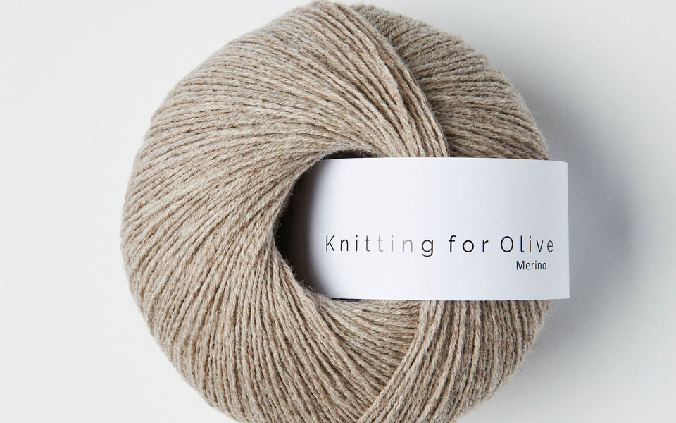 Kit de tricot - Cagoule Baby Bear Balaclava par Pernille Larsen