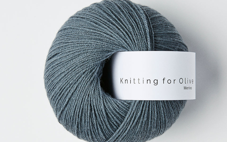 Kit de tricot - Cagoule Baby Bear Balaclava par Pernille Larsen