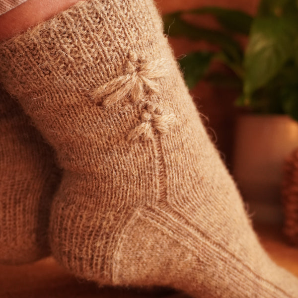 Kit de tricot - Bas Linum par Marie-Ève Wedge