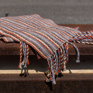 Weaving kit - Scarf Idem by Yde Bouchard