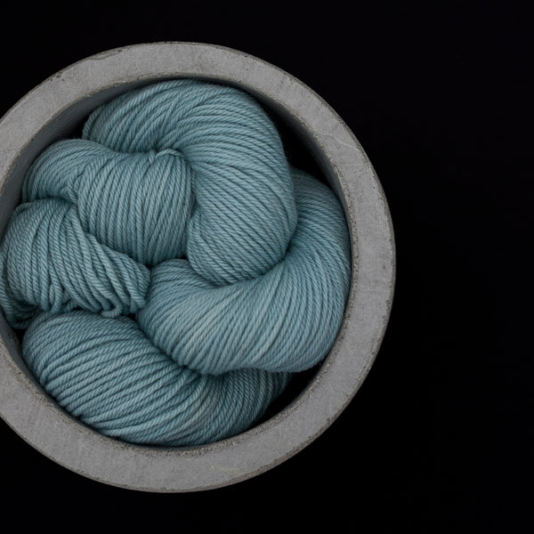 Knitting kit - Le St-Sau Scarf 100% merino by Pure Laine