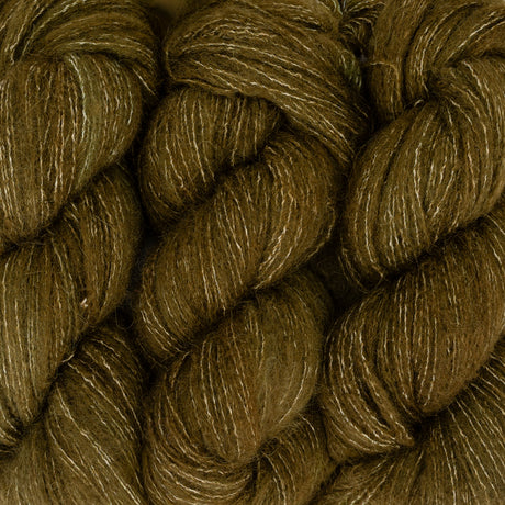 Nueva Yarn (dk) by Fibre Carpe Diem