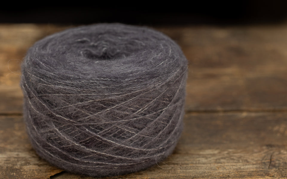 Kit de tricot - Châle Double-Doux en Nueva par Céline Desjardins