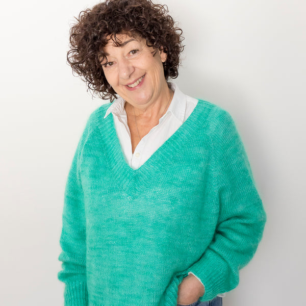 Kit de tricot - Basic V Light par Minimi Knit Design