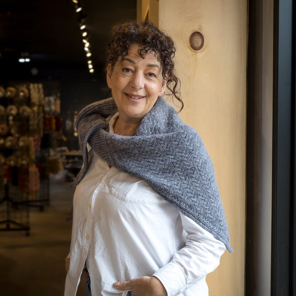 Yarn bundle - Wusai Shawl by Teti Lutsak