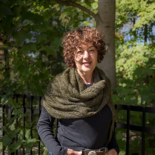 Kit de tricot - Hiedra Shawl par Esti Juango