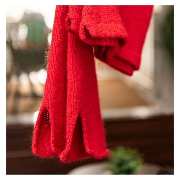 Yarn Bundle – Lipstick Sweater by Vanessa Camirand

