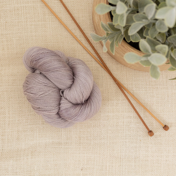 Yarn bundle - Adventitious T-shirt by Olga Putano