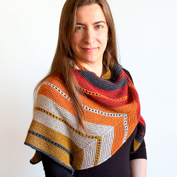 Yarn bundle - The Laneway Shawl by Gabrielle Vézina