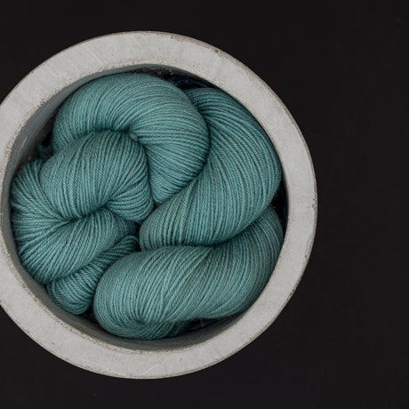 Knitting kit - Julien Classic Scarf by Steve Rousseau