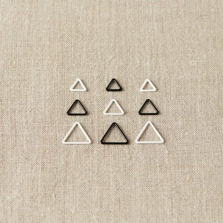Triangle Stitch Markers by Cocoknits (40 ct)