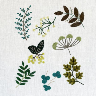 Embroidery kit - Floral Panel by Un chat dans l'aiguille