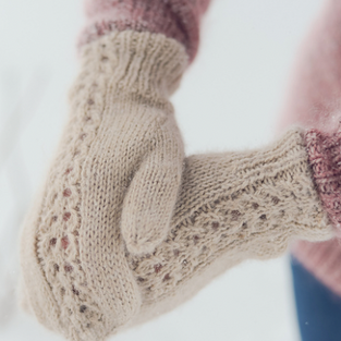 Kit de tricot - Cedar Mittens par Gabrielle Vézina