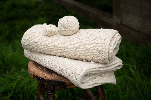 Snowberry wrap and cowl par Shannon Cook Vintage DK berroco