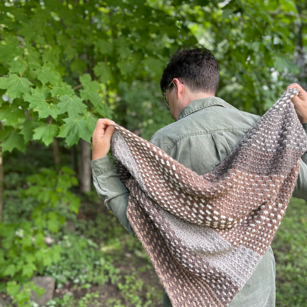 Yarn bundle - Nightshift shawl by Andrea Mowry
